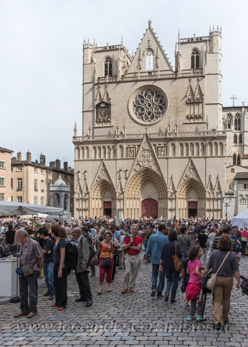 le-marche-place-saint-jean